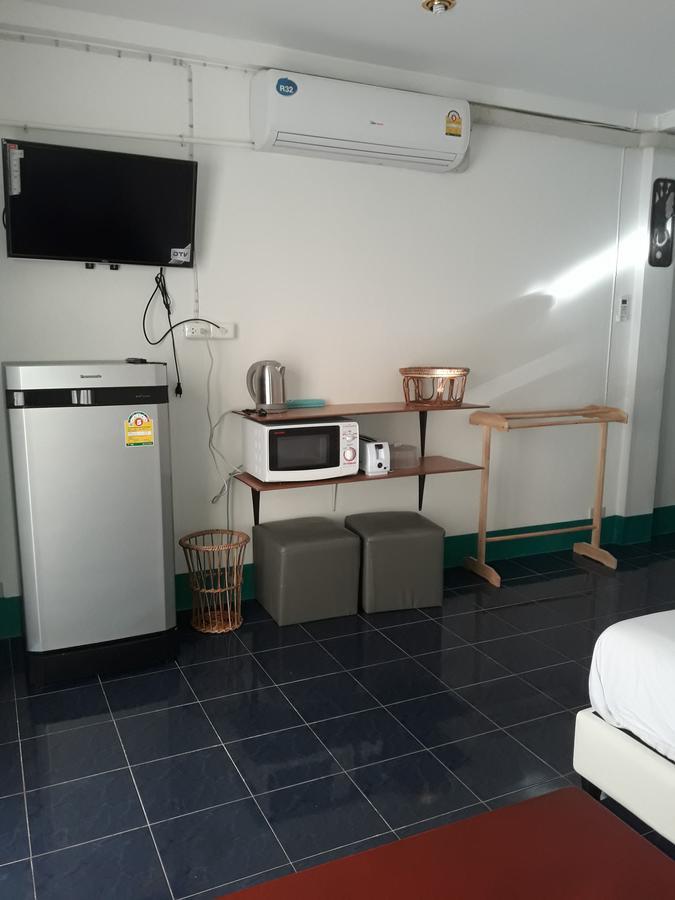Chinn House Karon Екстериор снимка