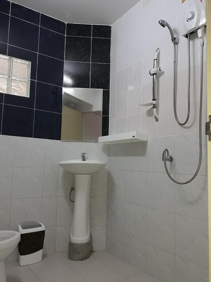 Chinn House Karon Екстериор снимка