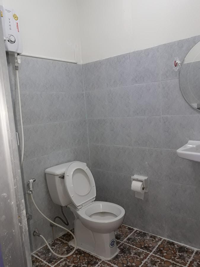Chinn House Karon Екстериор снимка